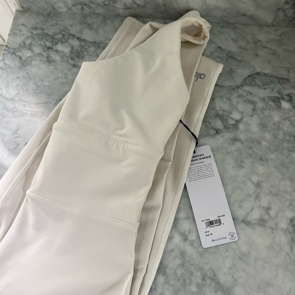 Alo Airbrush Physique Onesie Size M